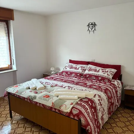 Relax In Montagna - In Val D'ayas 公寓