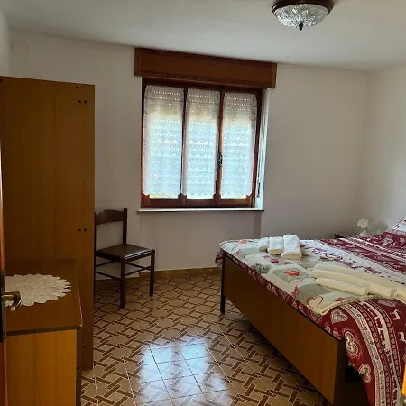 Relax In Montagna - In Val D'ayas Apartman