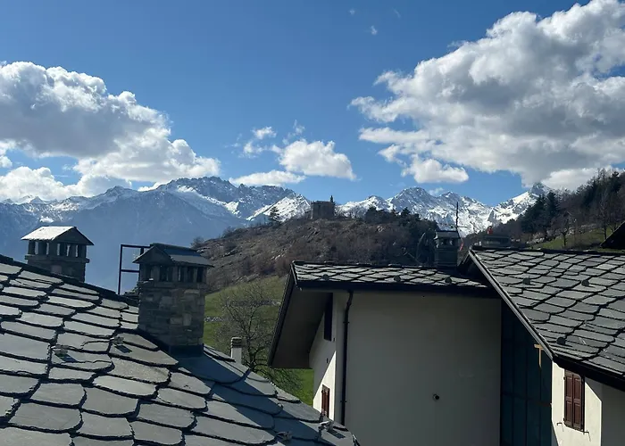 Relax In Montagna - In Val D'ayas アパート *